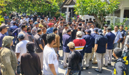 Eksekusi Rumah di Rungkut Asri Barat Dapat Penolakan Keras Ahli Waris