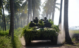 Yontankfib 2 Marinir Asah Taktik GMUK di Medan Sulit Situbondo