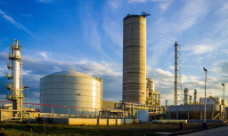 Revitalisasi 7 Pabrik, Pupuk Indonesia Perkuat Swasembada Pangan