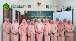 Pengurus DWP KUA Kecamatan Besuki Dikukuhkan 