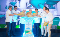 Gubernur Khofifah Bersama Wamendagri dan BI Luncurkan GPIPS Wilayah Jawa 2026