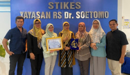 STIKES Yayasan RS Dr. Soetomo Raih Anugerah Kampus Unggulan Tahun 2026