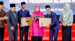 Gubernur Khofifah: Pondok Pesantren Al-Amin Memiliki Tempat Sendiri di Hatinya