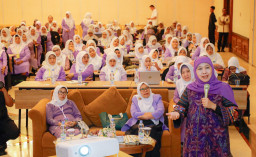 Di Kota Batu, Khofifah Ajak Da'iyah Muslimat NU Jatim Lakukan Transformasi Dakwah Konvensional Menuju Digital