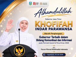 Gubernur Khofifah Raih Penghargaan Pimred Award 2026, Kategori Komunikasi dan Informasi Publik
