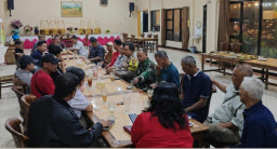 Taman Jivva Group Salurkan Tali Asih dan Sosialisasi Pembangunan di Kelurahan Kebraon