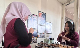 Small Party with Arroma, Sensasi Kreatif Meracik Parfum Unik di Studio Tujuh Pagi