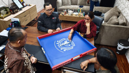 Komunitas Jurnalis Gelar Turnamen Domino Kemerdekaan, Rebutkan Piala ORADO Jatim