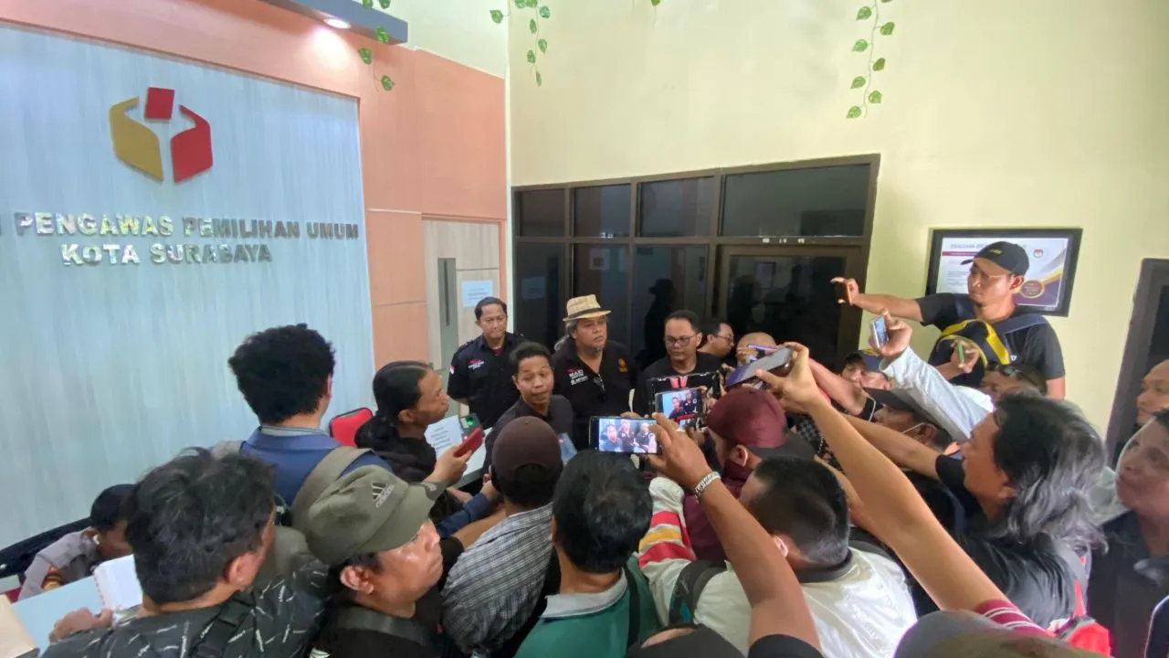 Bawaslu Surabaya Undang Klarifikasi Kesaksian Pelapor Edy Sucipto