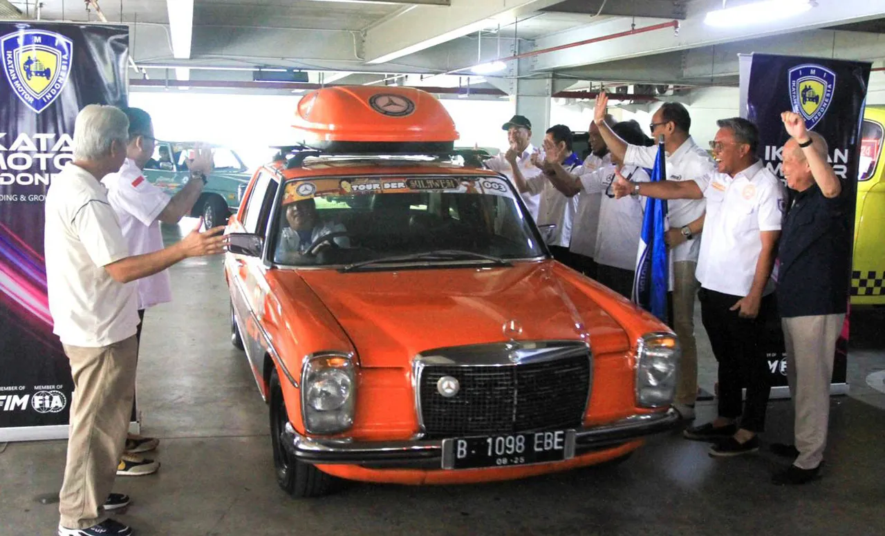 Mobil Klasik Tetap Asyik, Ketum IMI Bamsoet Dukung Tour Der Sulawesi
