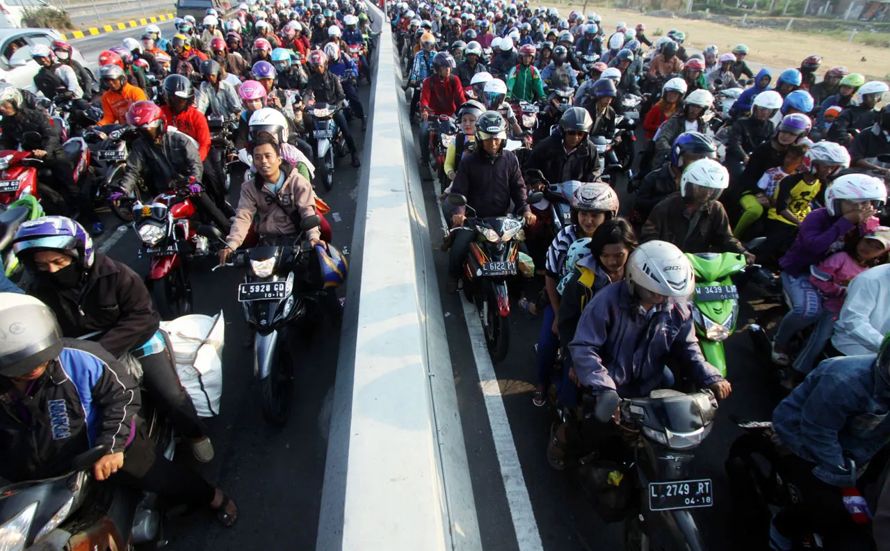 Penjelasan dan Sejarah Tradisi Toron Masyarakat Madura