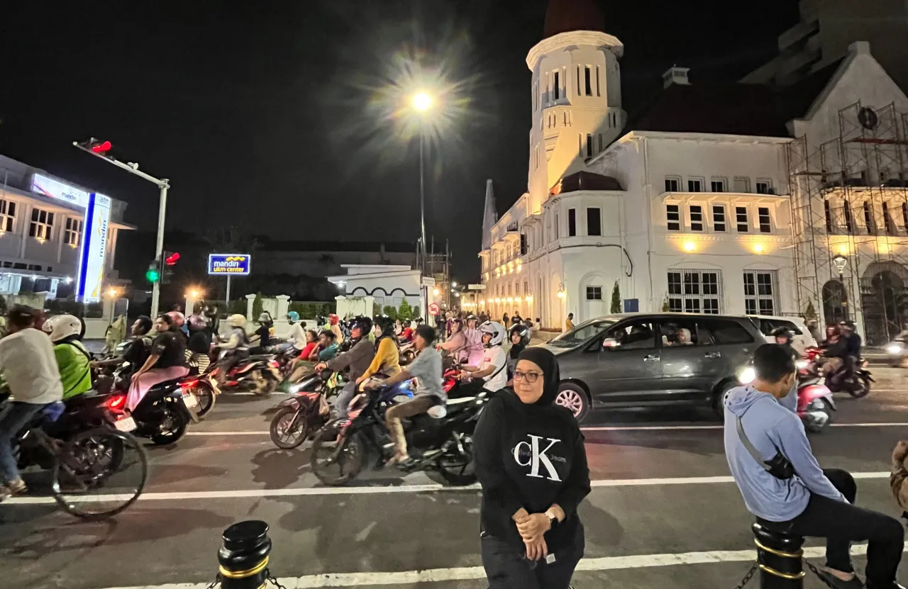 Menikmati Romansa Kota Lama Surabaya dengan Paket Khusus POP Hotel Stasiun Kota Surabaya