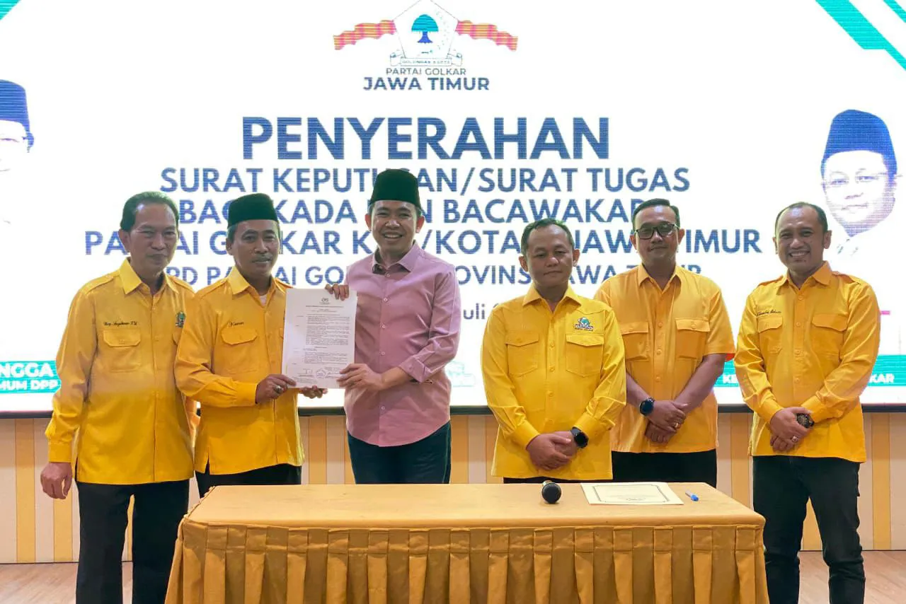 Gus Fawait Terima Surat Tugas dari Golkar