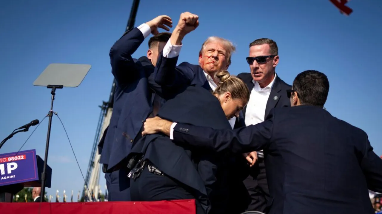 Insiden Penembakan Donald Trump Berpotensi Naikkan Popularitas di AS