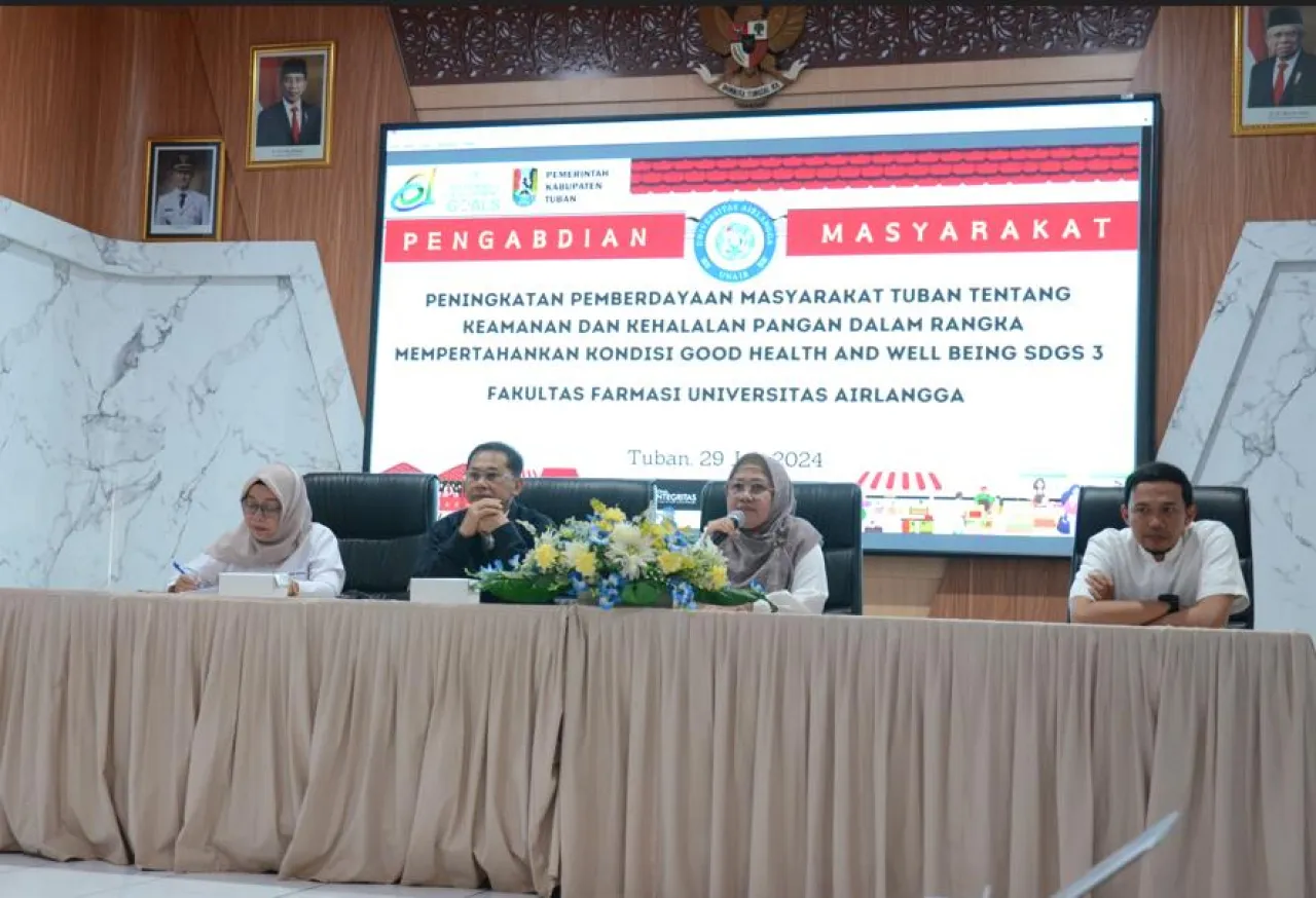 Fakultas Farmasi Unair Latih Jaga Mutu, Keamanan dan Sertifikasi Halal Pangan UMKM