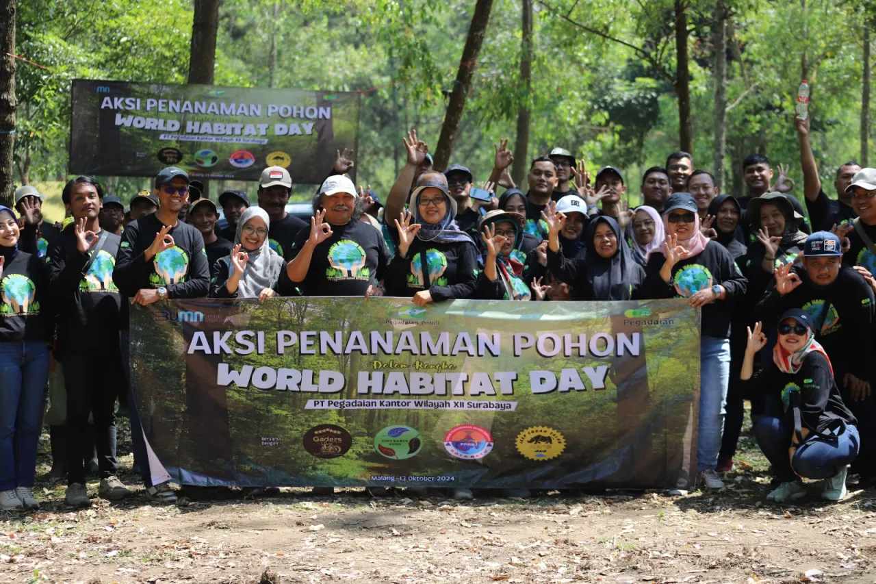 Peringati World Habitat Day, Pegadaian Gelar Aksi Penanaman Pohon