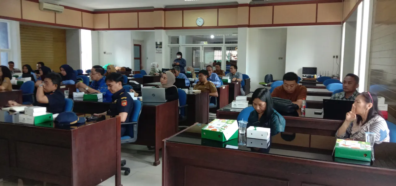 DPMPTSP Kabupaten Madiun Fasilitasi Kendala Izin Perusahaan Sepatu