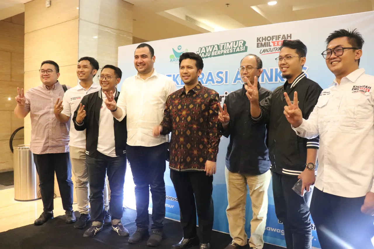 50 Ribu Arinkes Jatim Deklarasikan Dukungan untuk Khofifah-Emil dalam Pilgub Jatim 2024