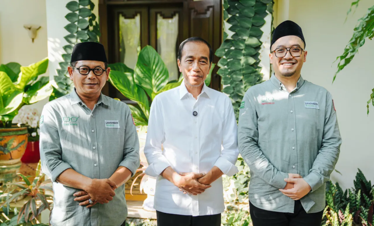 Perang Sengit di Lamongan, Ghofur Siap Rebut Kekuasaan dari Yuhronur?