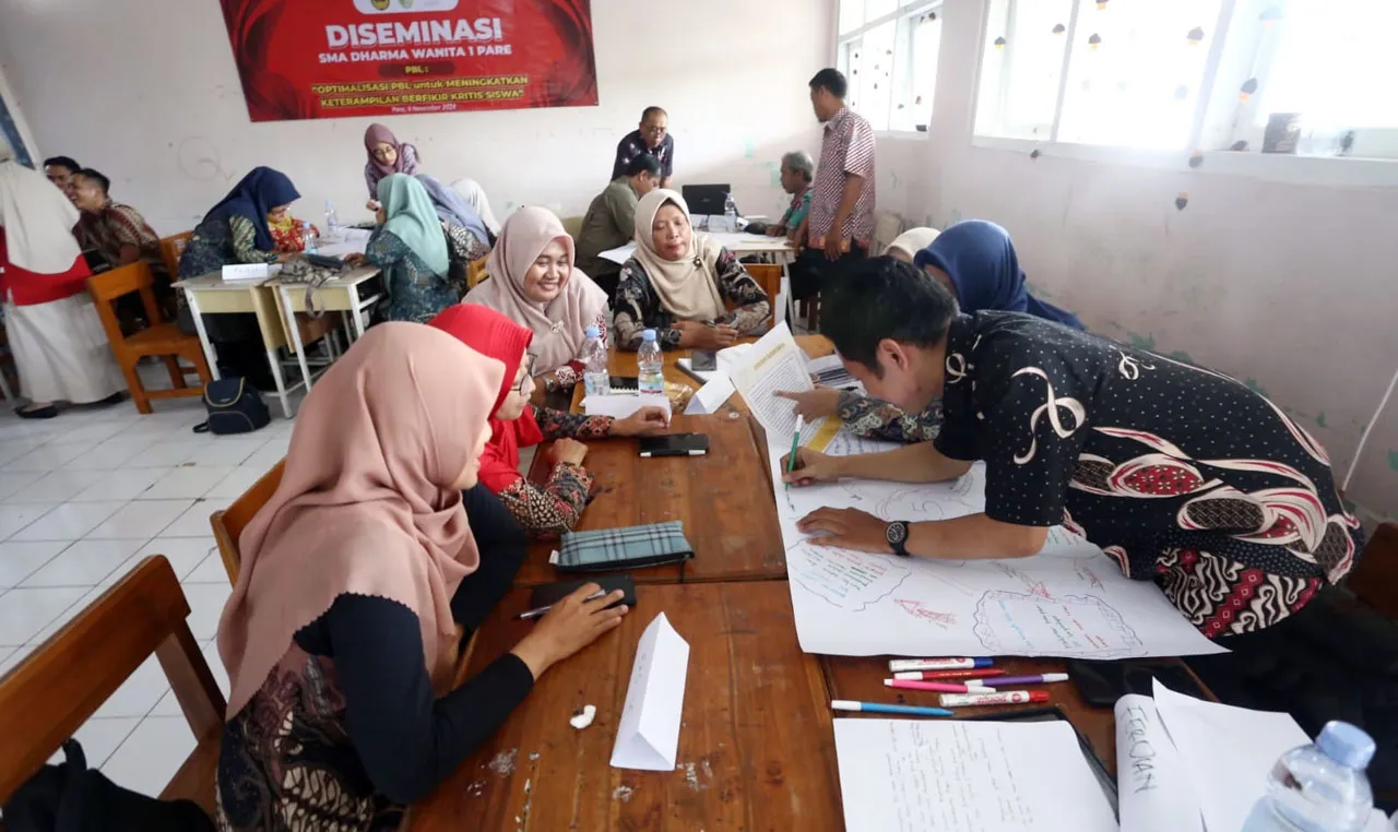 Lighthouse School Buka Akses Pendidikan Berkualitas dan Mencegah Putus Sekolah di Kediri