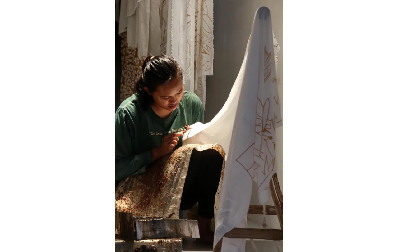 Batik Ulur Wiji, Menaklukkan Pasar Mancanegara dengan Sentuhan Tradisional dan Motif Kekinian