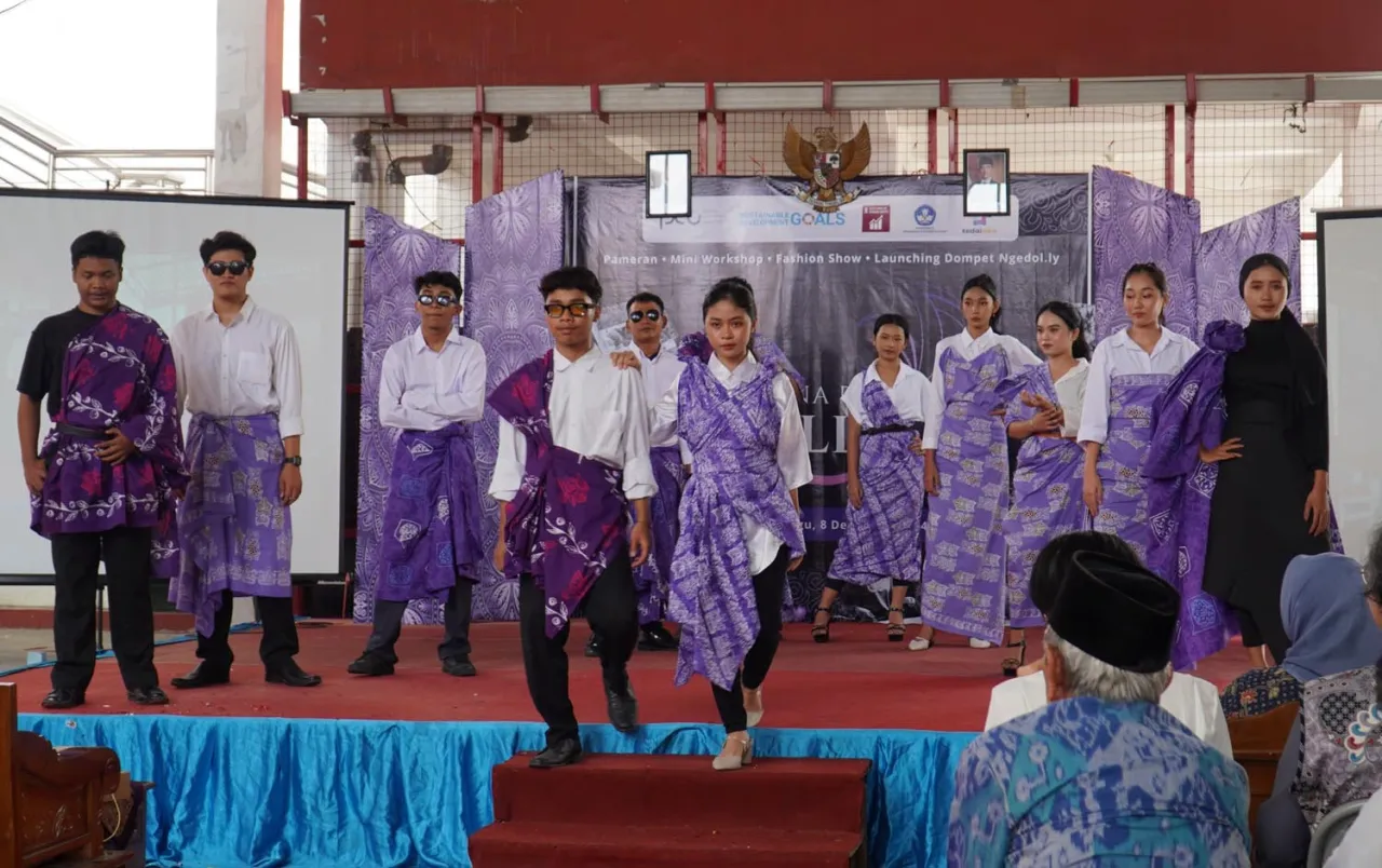 PCU Sukses Berdayakan Perempuan di Eks Lokalisasi Dolly Melalui Batik
