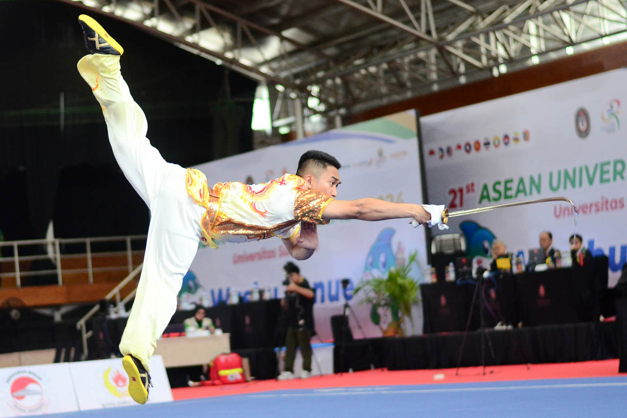 Hari Pertama Asean University Games, Atlet Wushu Ubaya Sudah Koleksi Medali