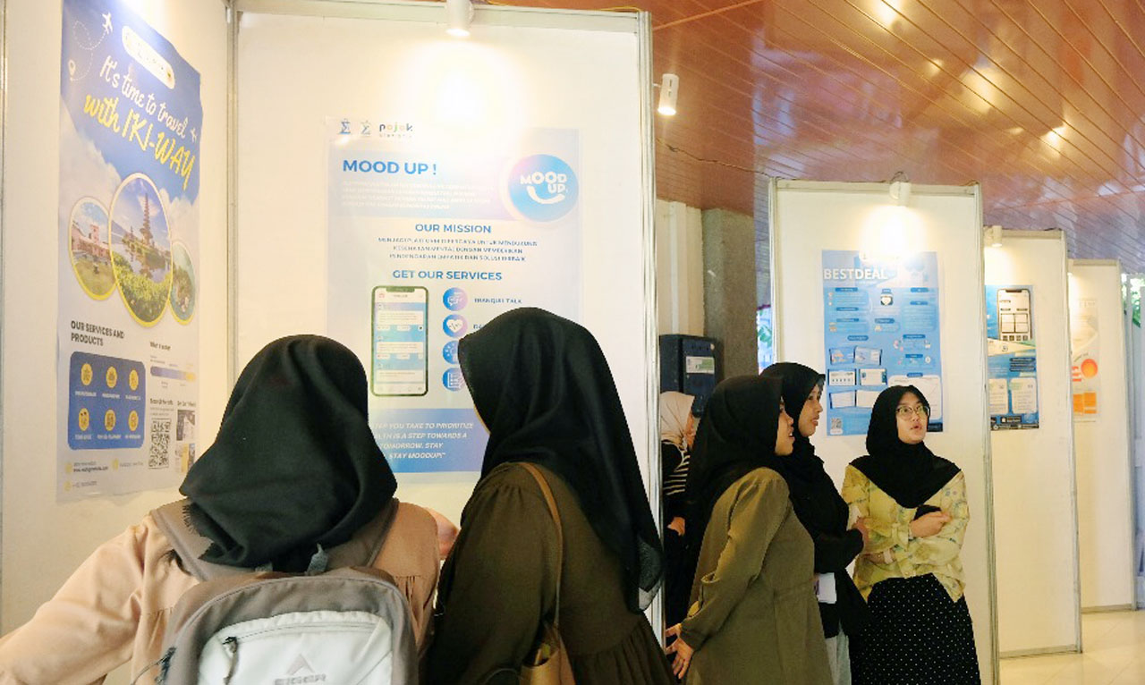 Dorong Kecakapan Berbisnis, ITS Gelar Pameran Inovasi Bisnis Statistik