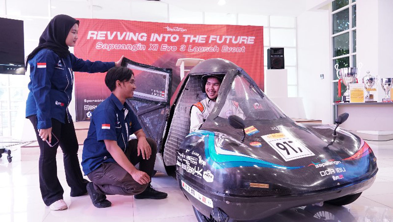 Mobil Sapuangin XI Evo 3 yang akan dikemudikan oleh Rifky Khaerul di Sirkuit Pertamina Mandalika, Lombok pada 2-6 Juli 2024 mendatang. Foto/Humas ITS