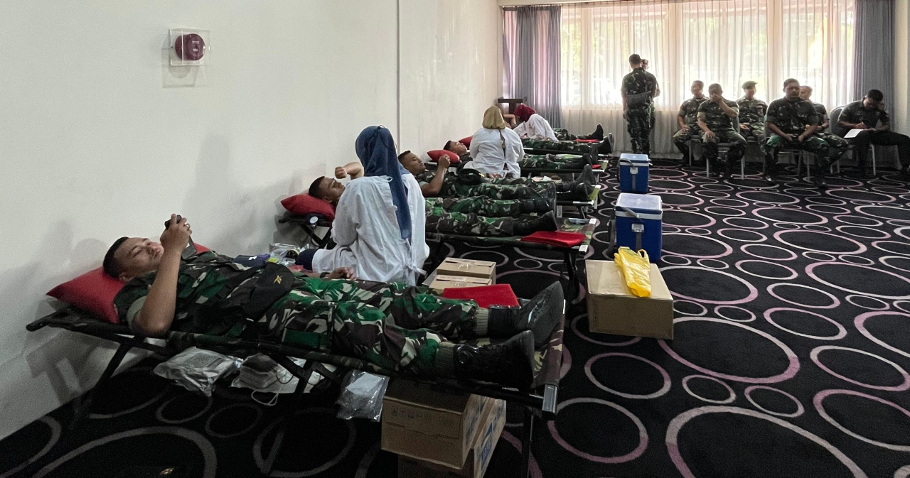 Solaris Hotel Malang bersama PMI Kabupaten Malang Menggelar Donor Darah Bersama