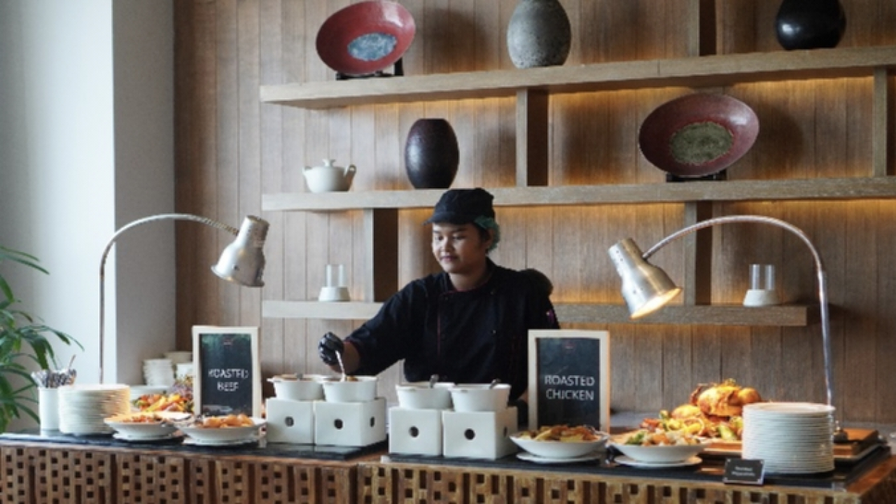 Sunday Brunch di Agra Rooftop. Foto/Alila Solo