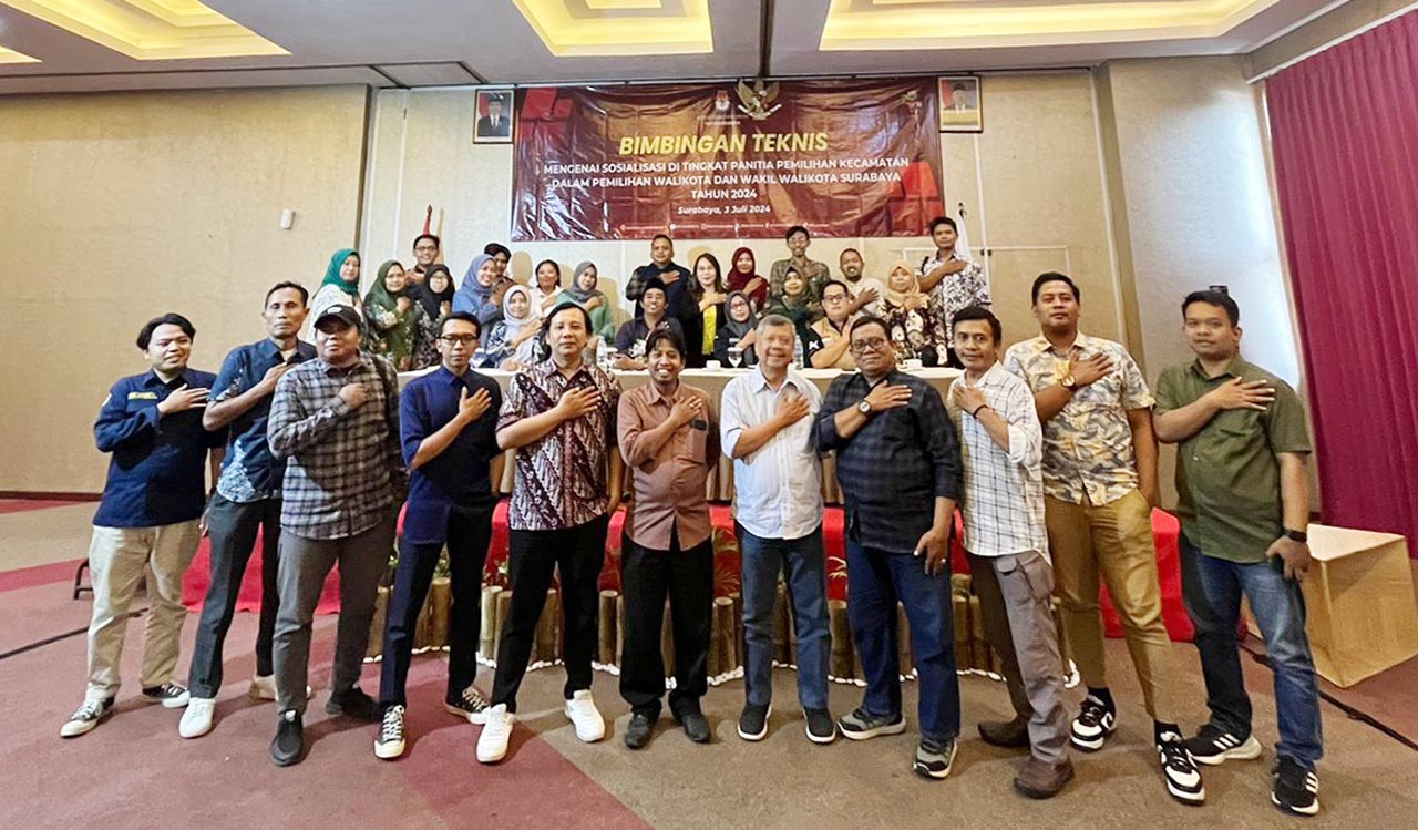 Bimbingan Teknis mengenai Sosialisasi di Tingkat PPK dalam Pemilihan Walikota dan Wakil Walikota Surabaya Tahun 2024. Foto/KPU Surabaya