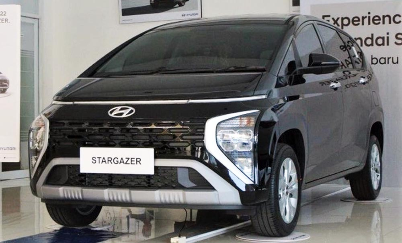 Beberapa tipe mobil Hyundai juga masuk dalam daftar pembatasan bahan bakar minyak. Foto/AyoJatim