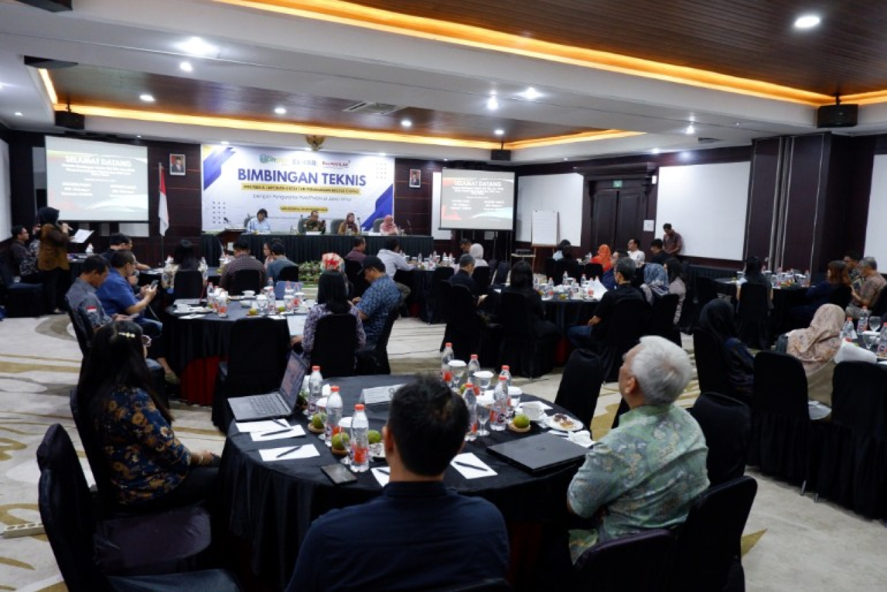 DPMPTSP Jatim menggelar Bimtek LKPM di Mojokerto. Foto/DPMPTSP Jatim