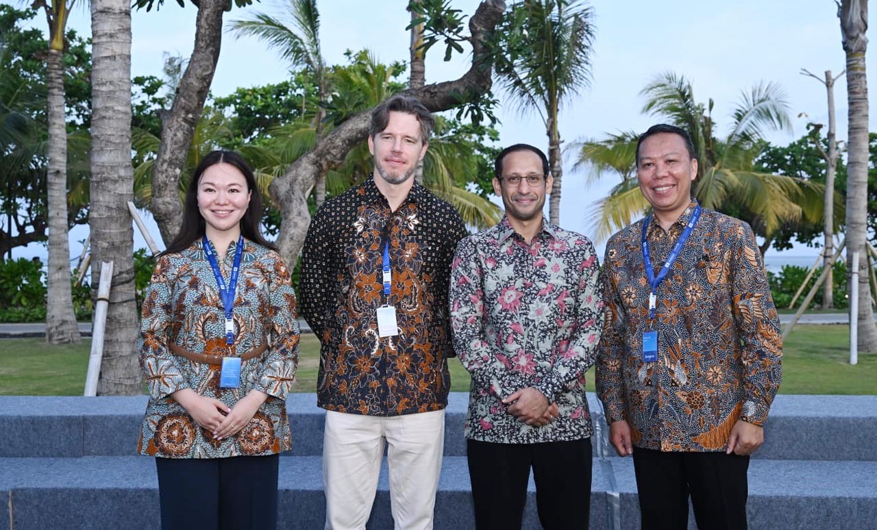 Tips Pengembangan Ekosistem Teknologi Pendidikan dari Sesi Deep Dive 3