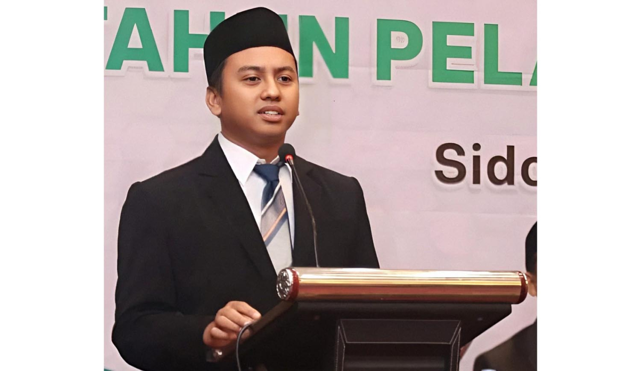 Mochammad Fuad Nadjib, Kepala SMA Islam Sidoarjo.