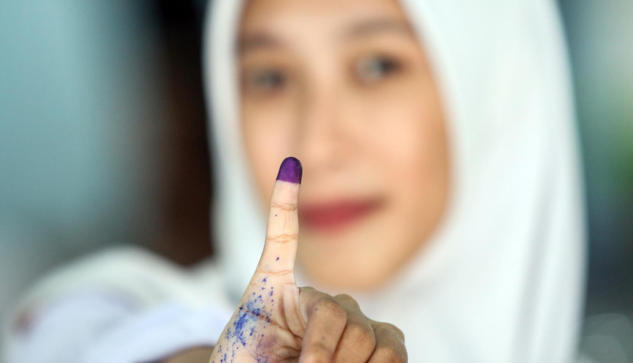 Partai Politik Gagal Memikat Rakyat: Partisipasi Pemilih Pilkada Merosot Drastis!