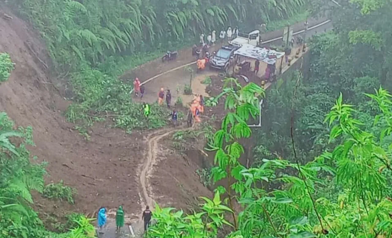 Tiga lokasi di Ngadas Longsor, Tutup Akses ke Gunung Bromo