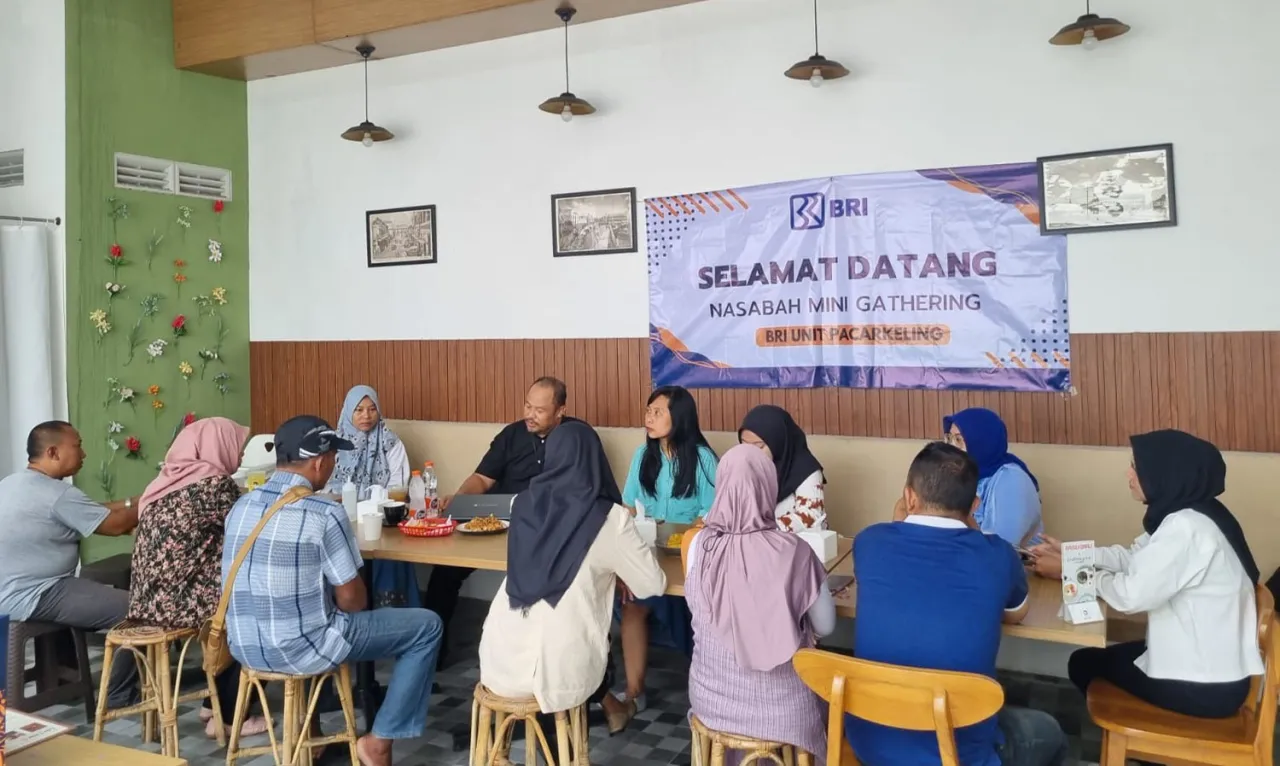 BRI Kusuma Bangsa Ajak Nasabah UMKM Manfaatkan Layanan QRIS dan BRI Info Lelang