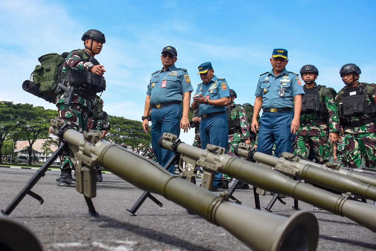 Brigif 2 Marinir Gelar Apel Kesiapan OMP dan OMSP Pasmar 2 Tahun 2025