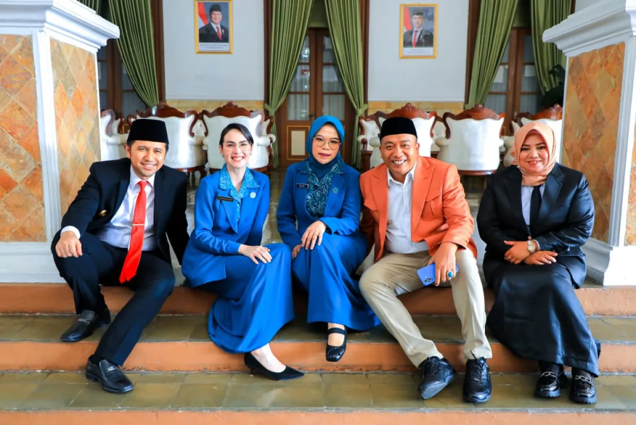 Hadiri Sertijab Ketua TP PKK Situbondo, Arumi Bachsin Dorong Peningkatan Kesejahteraan Masyarakat