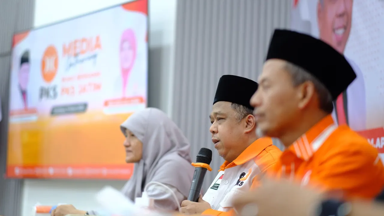 Selain Program Bagi Takjil dan Baju Baru Saat Ramadhan, PKS Jatim Juga Siapkan Angkutan Mudik
