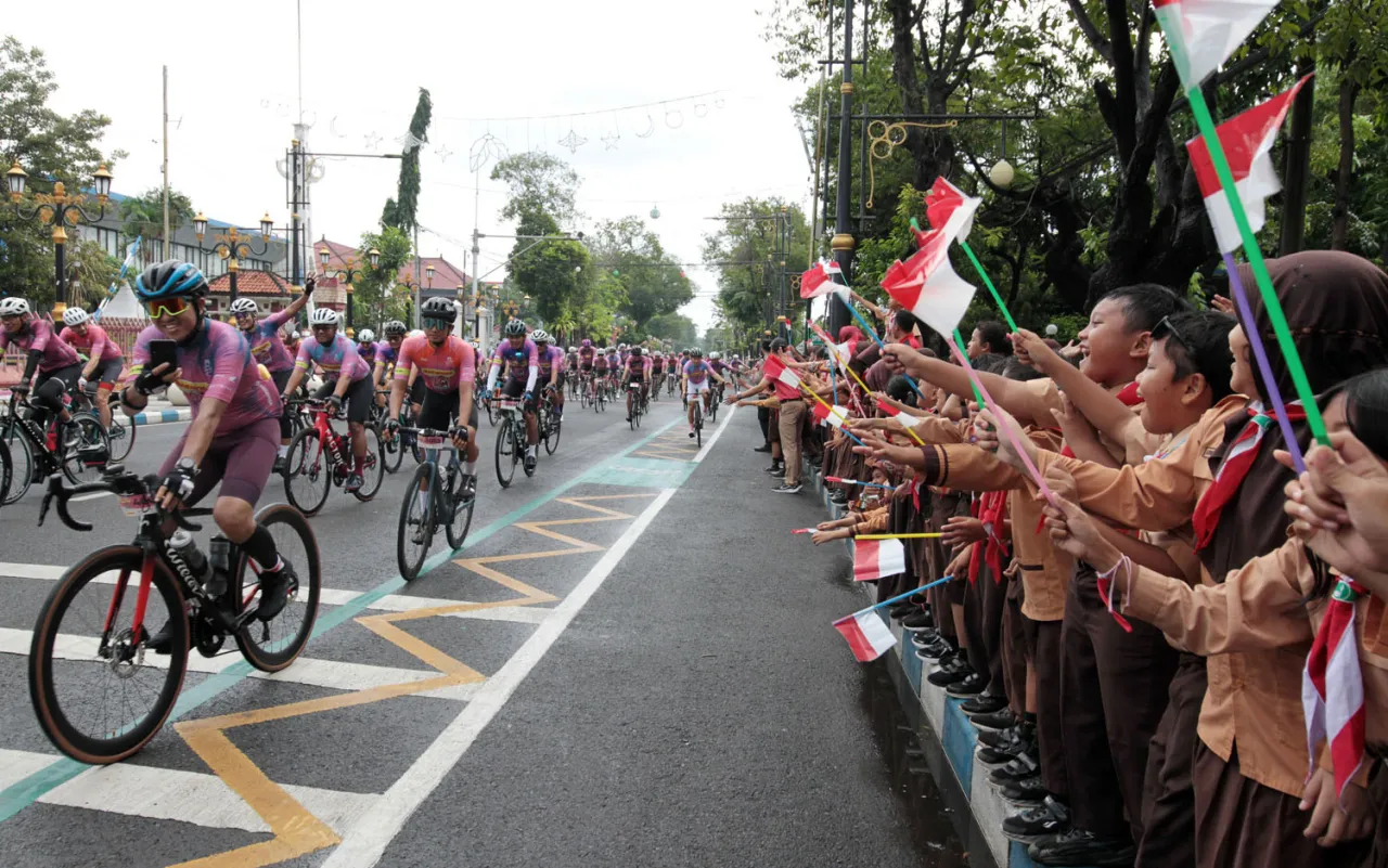Antangin Bromo KOM 2025 Jadi Ajang Kendurinya Para Cyclist