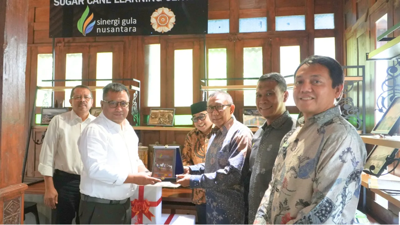 UGM dan SGN Jalin Kerja Sama Strategis, Dorong Swasembada Gula Nasional 