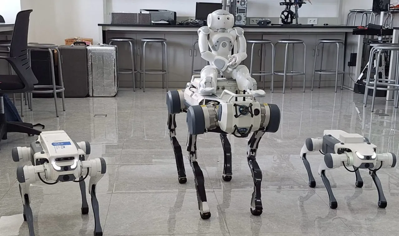 Robot Anjing Berkaki Empat ITS, Inovasi Cerdas untuk Keamanan dan Efisiensi di Dunia Industri