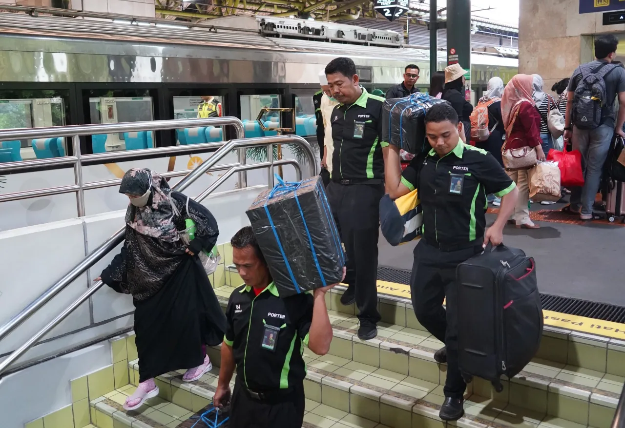 Mudah Tanpa Ribet! Berikut Layanan Porter Digital Terintegrasi KAI Wisata di 14 Stasiun Besar di Indonesia