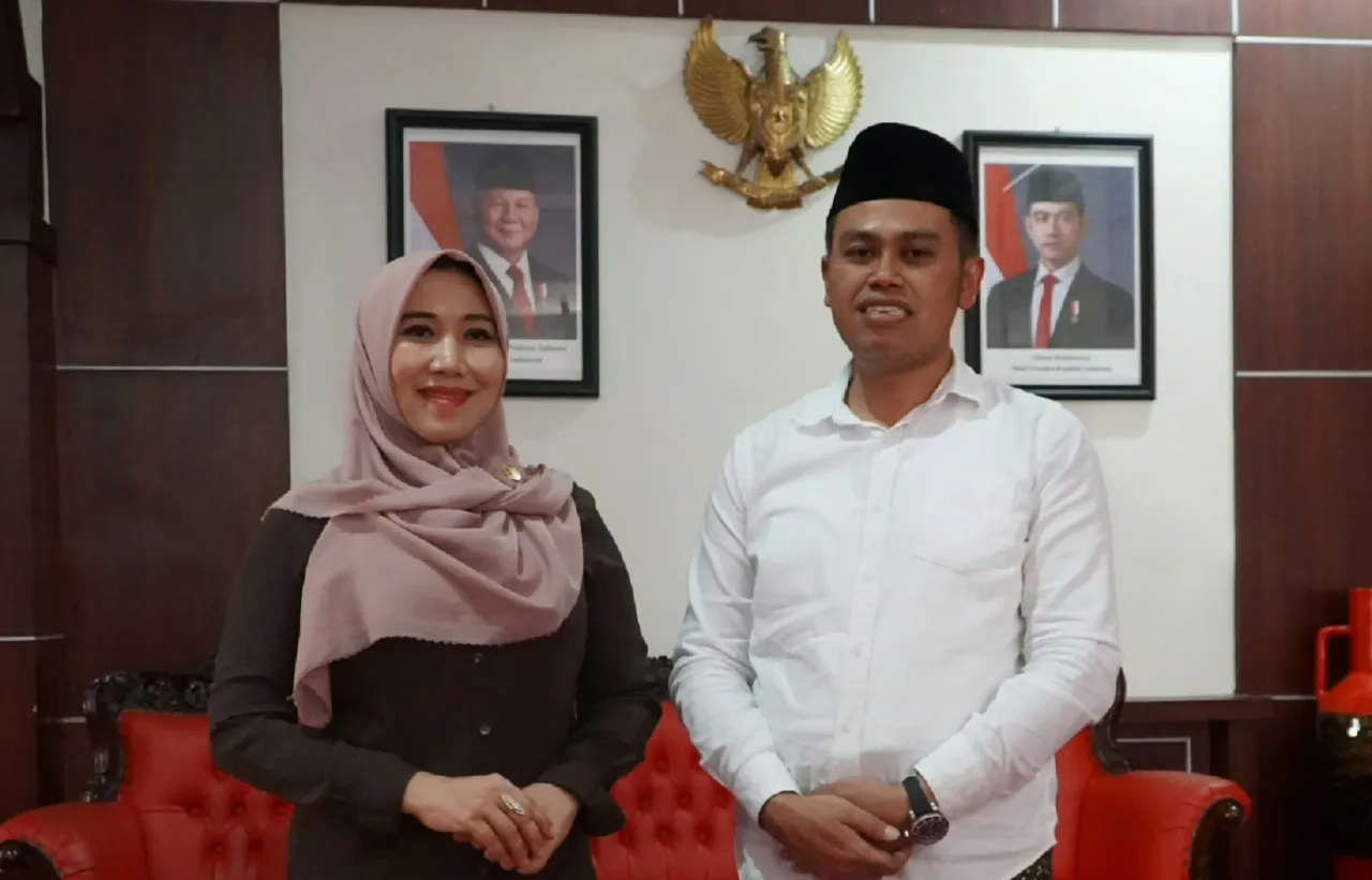 Kencan SAE Menarik Perhatian Senator Cantik Lia Istifhama