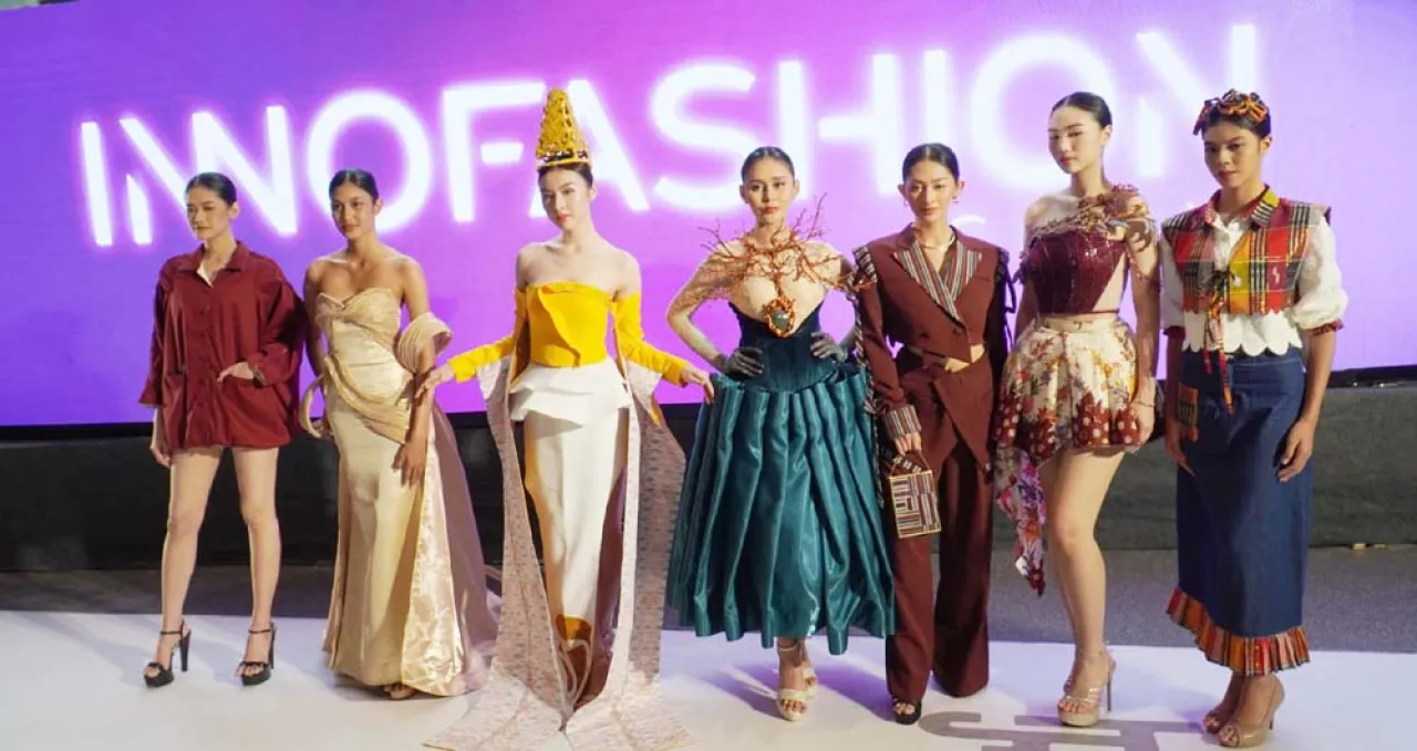 Warisan Bersemi, Talenta Desainer Muda Berkilau di Innofashion Show 7 Surabaya