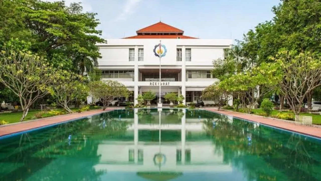 ITS Raih Peringkat 2 Kampus Paling Berprestasi di Indonesia Tahun 2025