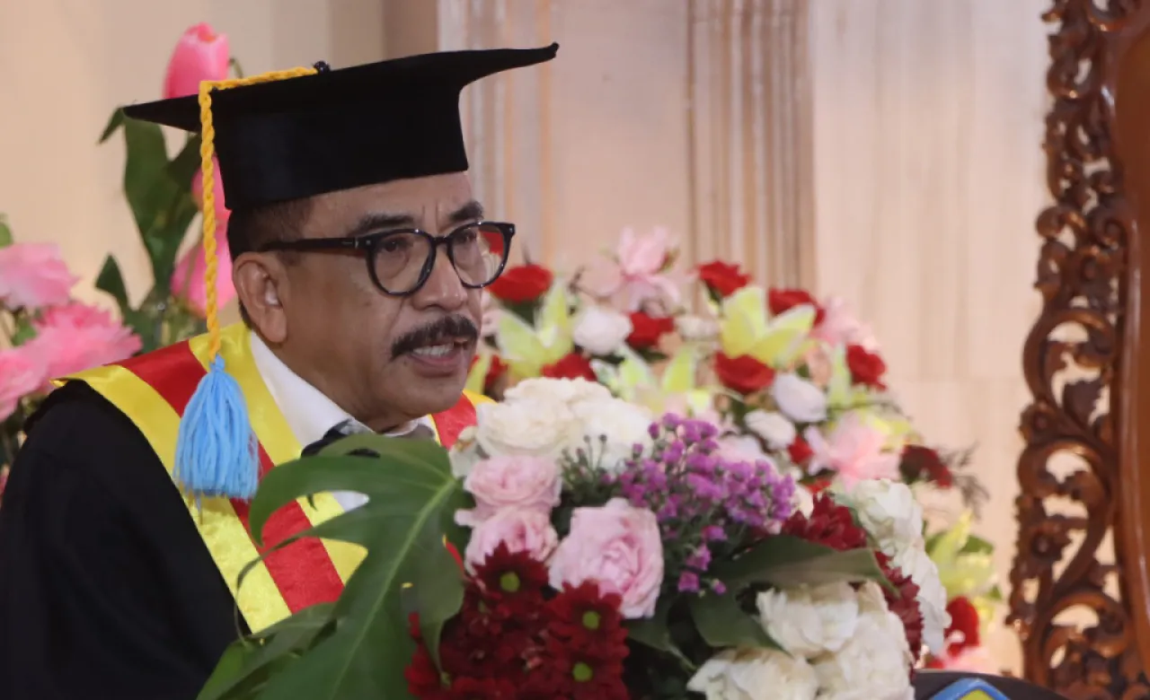 Guru Besar Unitomo Usul Modernisasi Hukum Acara Mahkamah Konstitusi